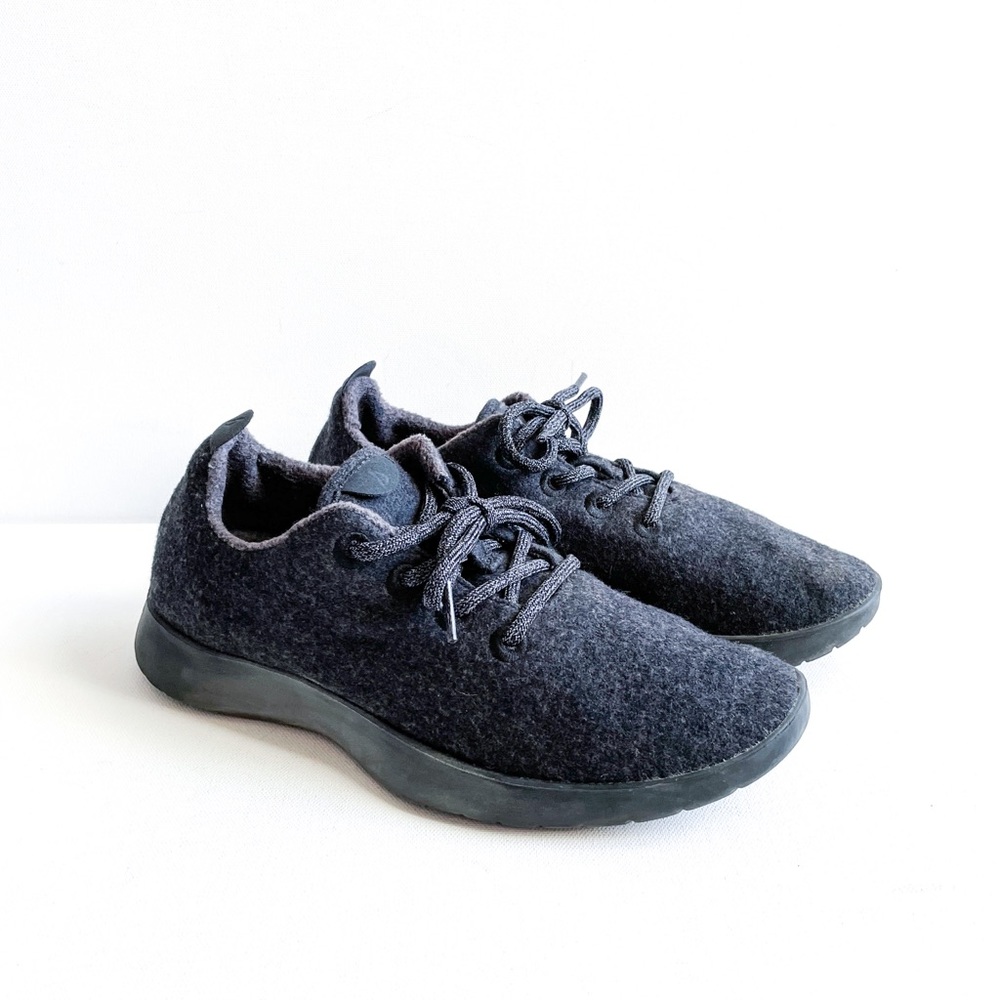 Allbirds Dark Gray Wool Runners Approximate Size 9